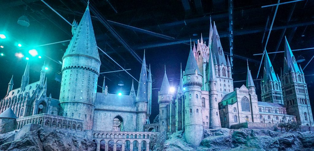 Tours to Harry Potter’s Wonder & Magic English Course in London
